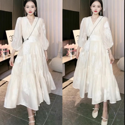 2025 spring new  gentle retro fashion summer new collar high waist thin coffee break embroidery dress