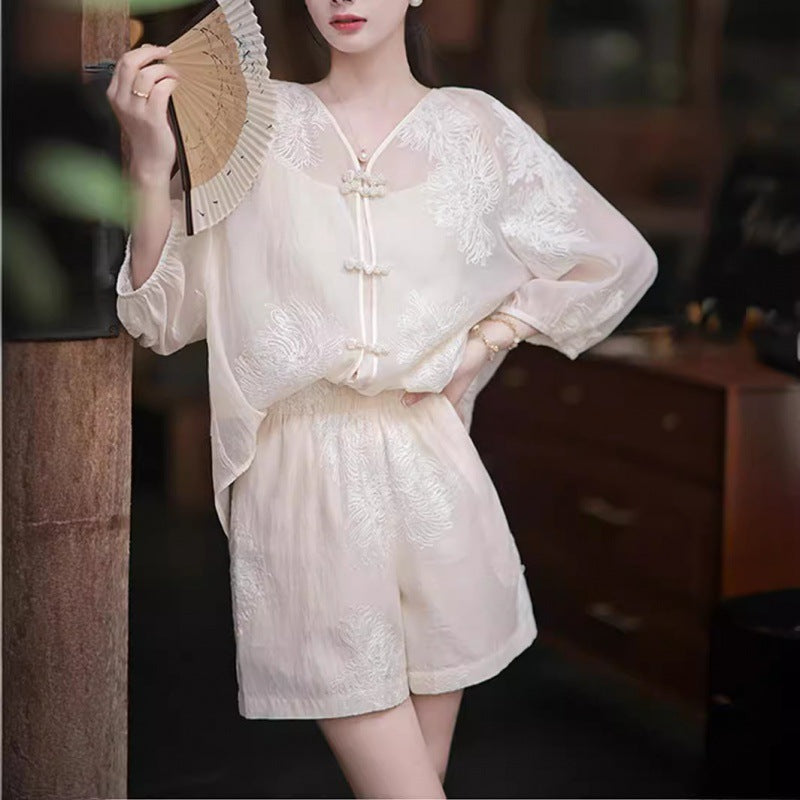 2025 Off-white new Chinese two-piece suit women's spring and summer national style top printed skirt wide-leg long skirt suit women