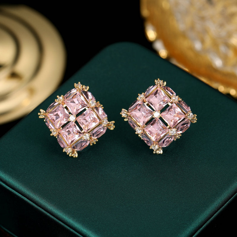 2025 S925 silver needle light luxury high-end earrings wholesale niche design Korean version tide geometric three-dimensional square crystal stud earrings