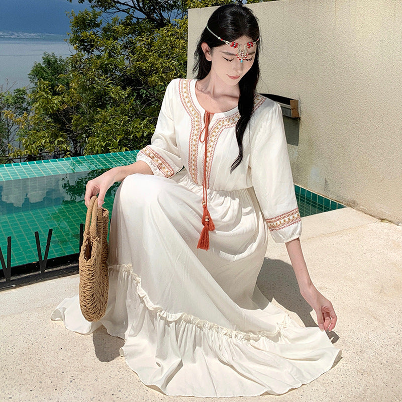 2025 Early autumn Dali Erhai photo skirt Xishuangbanna travel wear seaside vacation bohemian style dress
