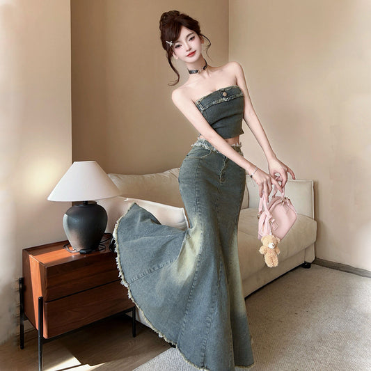 2025 Denim suit women's  summer new sexy off-the-shoulder burr tube top Internet celebrity high fishtail skirt two-piece set