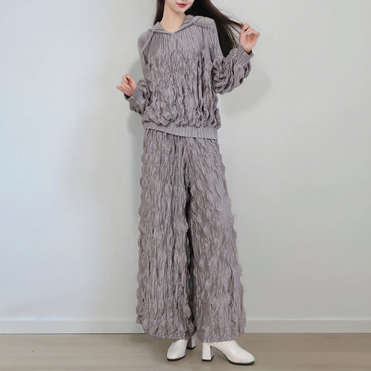 2025 Sweater set, autumn two-piece set, high-end fashion, high-end women's wide-leg pants, showing thin temperament, wearing a whole set of women