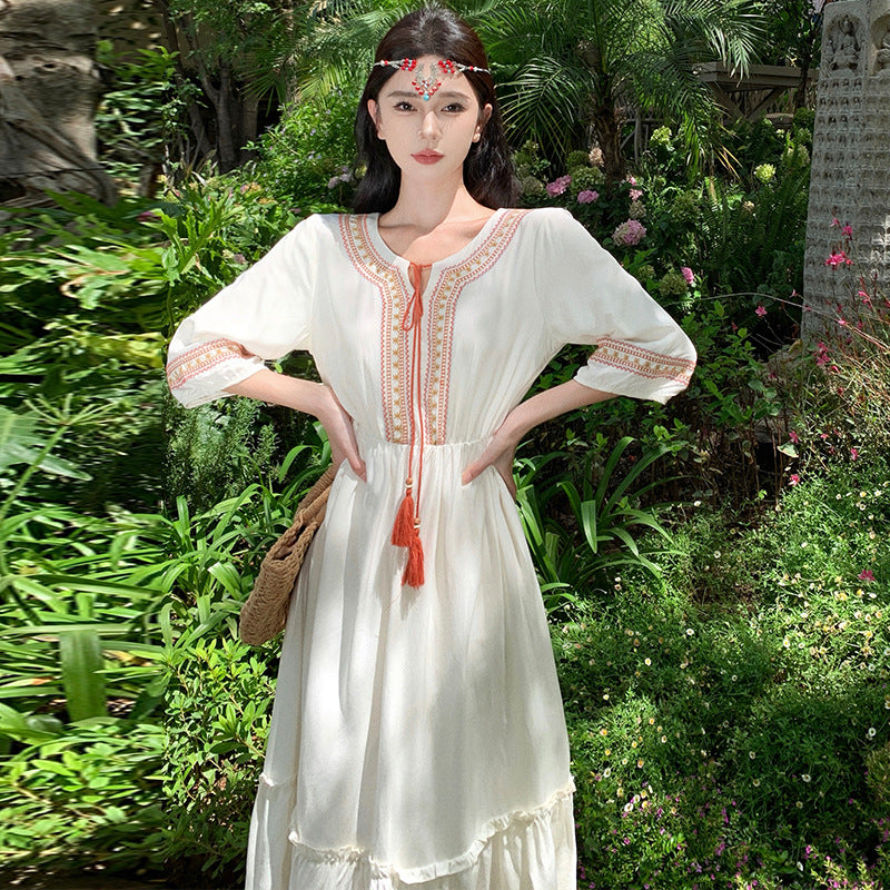 2025 Early autumn Dali Erhai photo skirt Xishuangbanna travel wear seaside vacation bohemian style dress