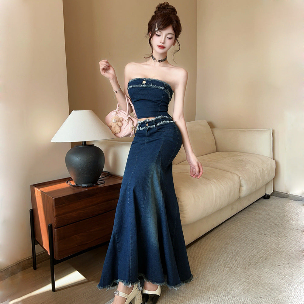 2025 Denim suit women's  summer new sexy off-the-shoulder burr tube top Internet celebrity high fishtail skirt two-piece set