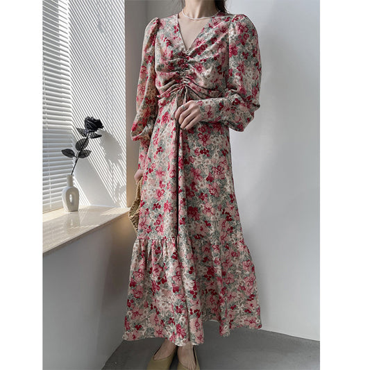 2025 2025 spring Korean port style retro strap dress temperament V-neck medium and long floral chiffon skirt women 8001