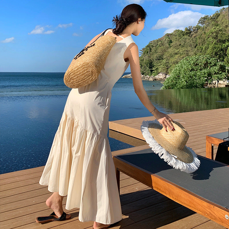 2025 Design backless sleeveless dress women's summer high-end gentle wind pleated splicing belly-covering holiday dress