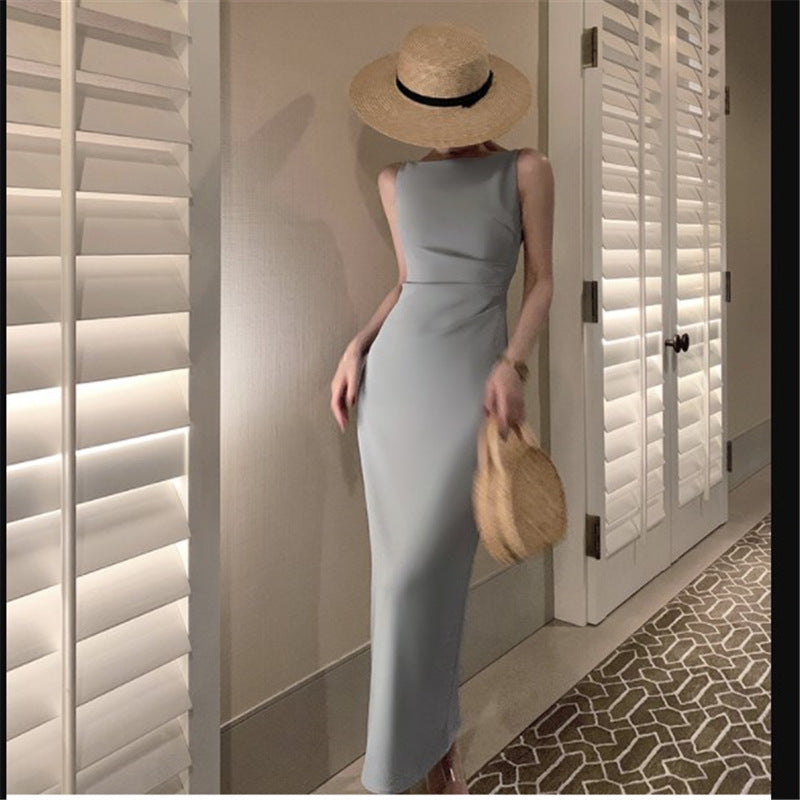 2025 summer  retro Hepburn style dress summer one-word shoulder sleeveless long dress waist and thin Hepburn skirt