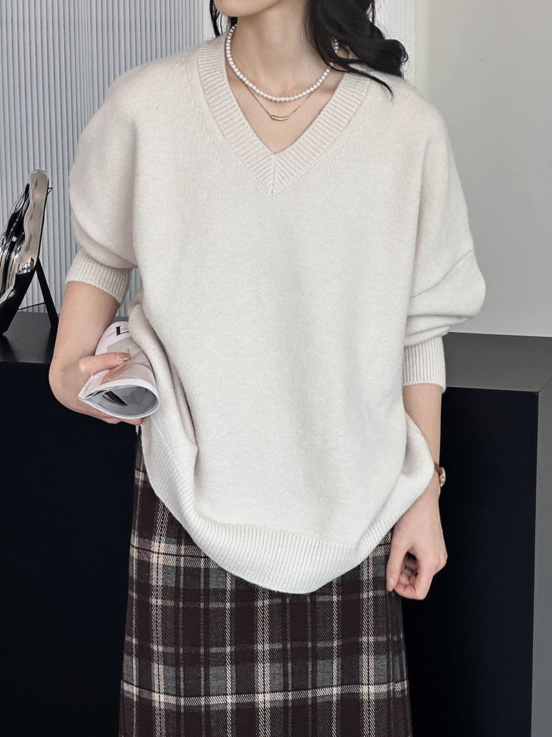 2025 popular autumn new knitted sweater top women's Korean V-neck loose soft waxy comfortable solid color sweater 7032