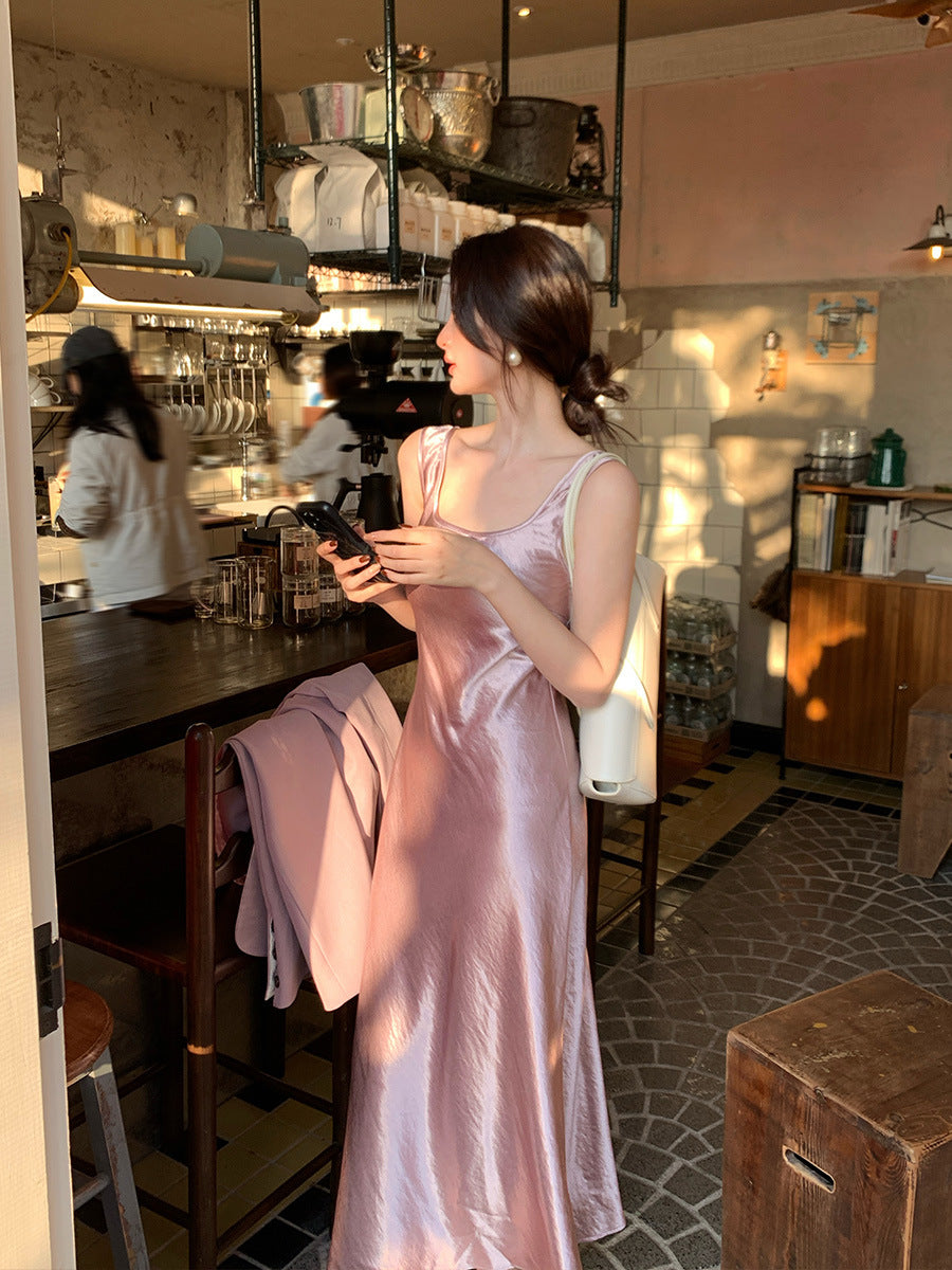 2025 Thirteen Lines  Spring and Summer New  Retro Crew Neck Temperament Satin Suspender Dress 88167