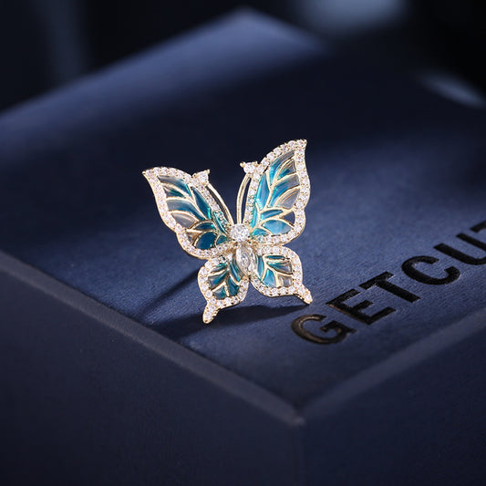 2025 Japan and Korea summer brooch small fresh and elegant temperament personality anti-light buckle pin cardigan collar pin butterfly spike needle