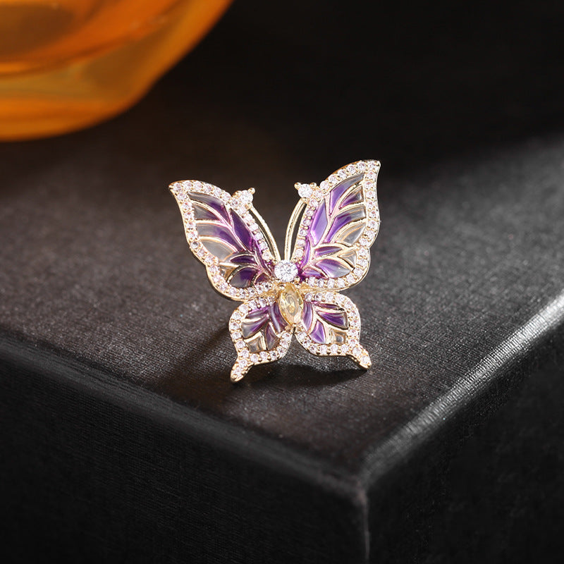 2025 Japan and Korea summer brooch small fresh and elegant temperament personality anti-light buckle pin cardigan collar pin butterfly spike needle