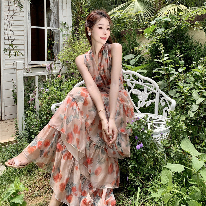 2025 法式露背度假裙油画般高级感超仙连衣裙女沙滩裙印花长款蛋糕裙夏
