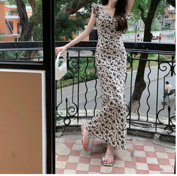 2025 Coffee Break  Hepburn Style Black Floral Dress Children's Summer  New Temperament Waist Long Dress Women's Clothing