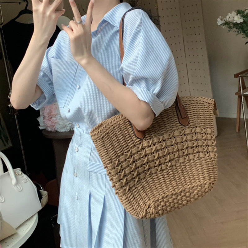 2025 Spring Age Reduction Fashion Polo Neck Striped Shirt Dress Women's Skinny Coffee Break  Pleated Dress