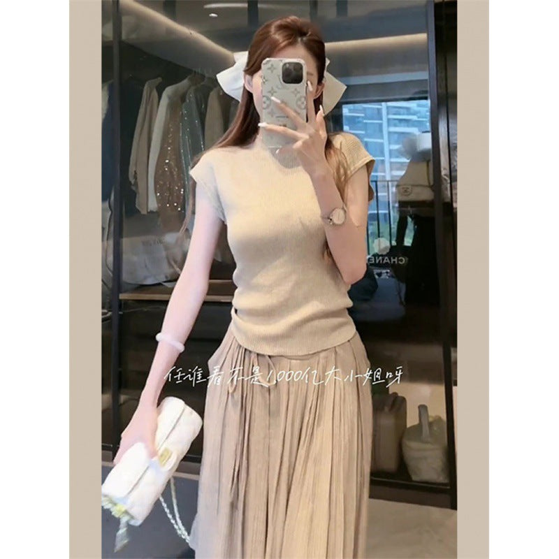 2025 Internet celebrity age-reducing royal sister light and mature salt series high-end fragrance casual wide-leg pants professional two-piece suit female summer