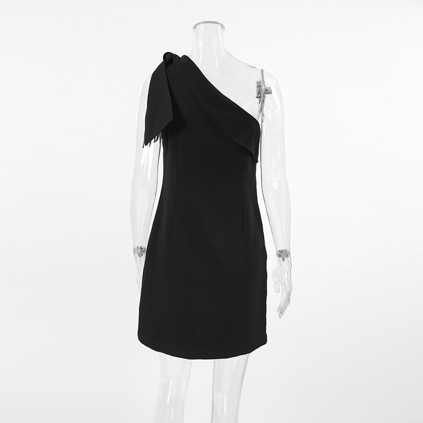 2025 Summer design sense irregular collar black shoulder sexy straight dress  versatile fashion short skirt women's clothing
