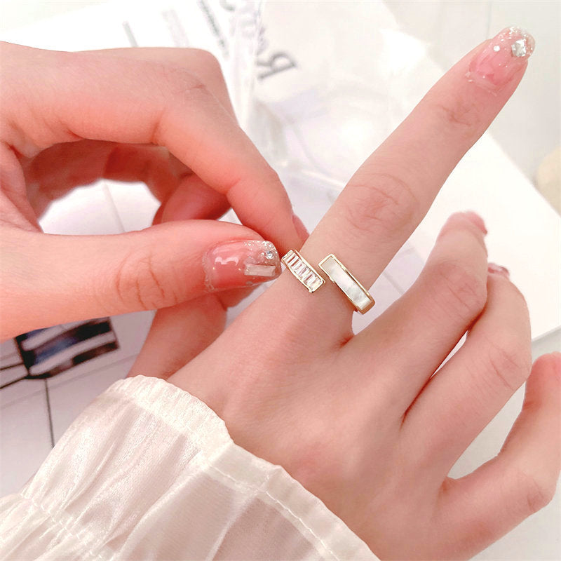 2025 Simple niche temperament zircon mother shell inlaid index finger tail ring 2022 new Korean version adjustable opening ring