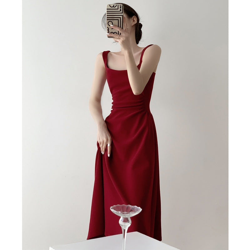 2025 Hong Kong style retro red square neck suspender dress temperament waist birthday party toast dress engagement A dress