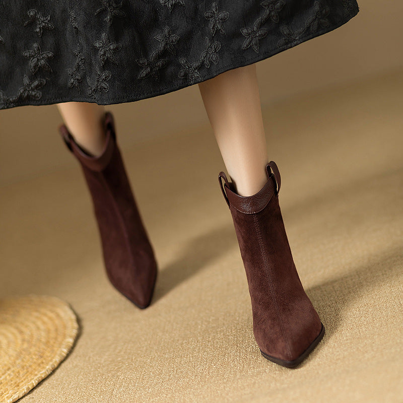 2025 Soft Vintage Western Cowboy Boots Women's Coarse Heel Short Boots Winter Frosted Pointed Chelsea Boots