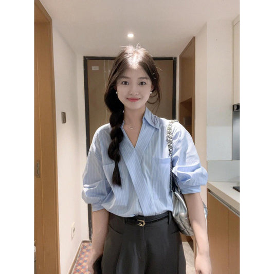 Autumn clothes are matched with a complete set of age-reducing Popular fashion, blue shirt, gray suit pants, and thin two-piece suit women's clothing.