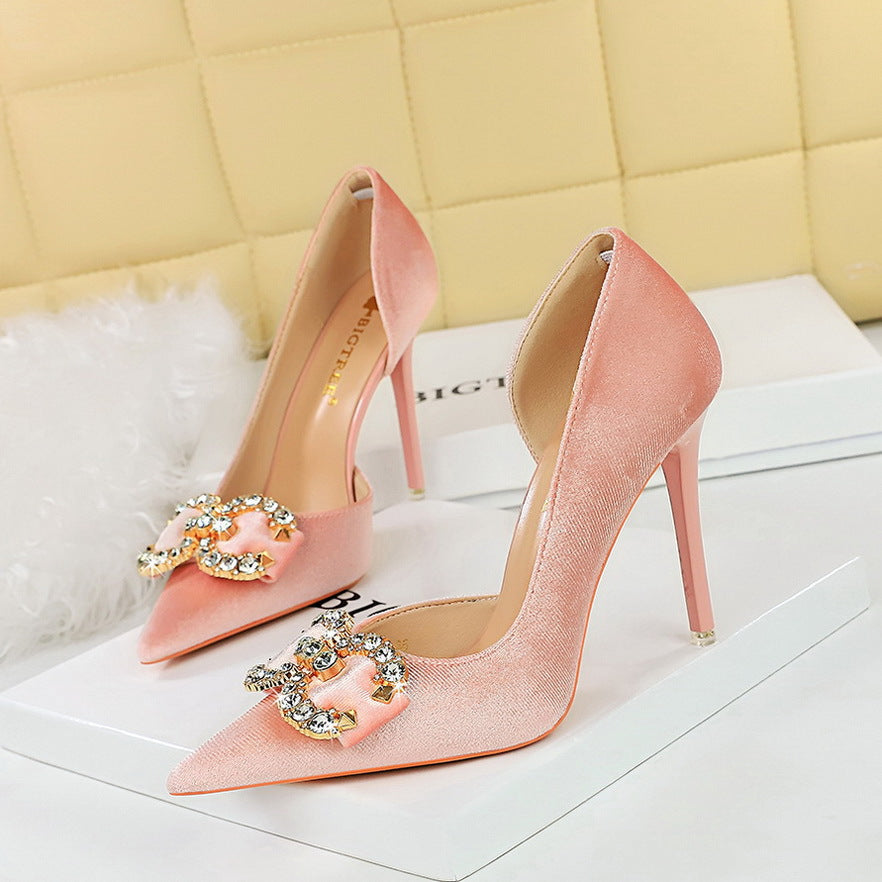 2025 1363-K77 banquet high heels thin heel shallow mouth pointed side hollow thickened suede rhinestone buckle bow single shoe