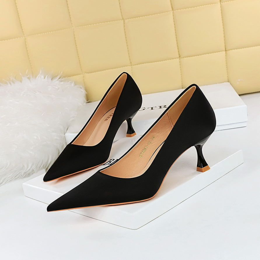 2025 1961-6 Korean version of spring and autumn fashion simple and versatile high heels wine glass heel high heel light mouth pointed satin single shoes women