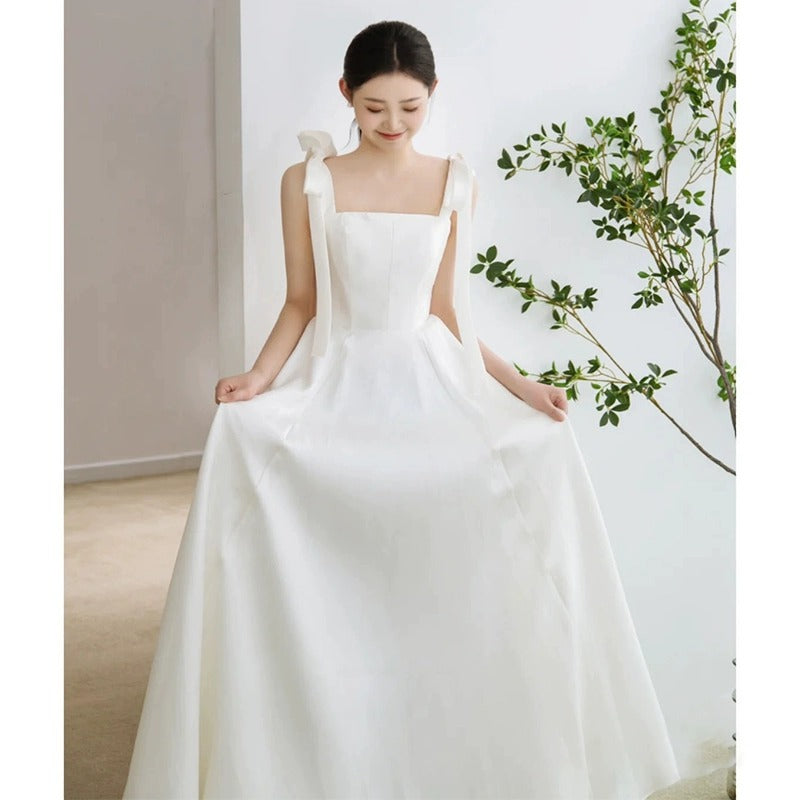 2025 New white  suspender light wedding dress simple and high-end bridal engagement dress Mori travel photography going out dress