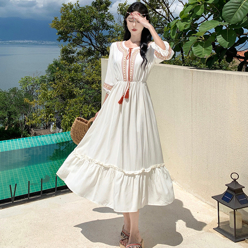 2025 Early autumn Dali Erhai photo skirt Xishuangbanna travel wear seaside vacation bohemian style dress
