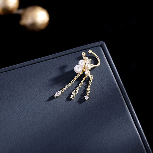 2025 Niche design Dongmen earrings are simple and versatile ear clips, ear buckles, pearl zircon tassel, no ear piercings, ear bone clips.