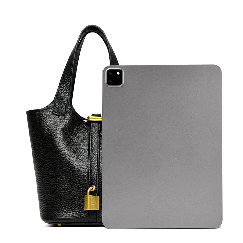 2025 bucket bag popular new leather messenger bag retro simple handbag simple fashion commuter bag women