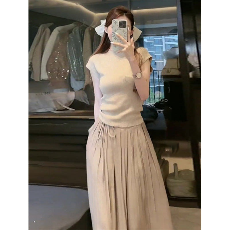 2025 Internet celebrity age-reducing royal sister light and mature salt series high-end fragrance casual wide-leg pants professional two-piece suit female summer