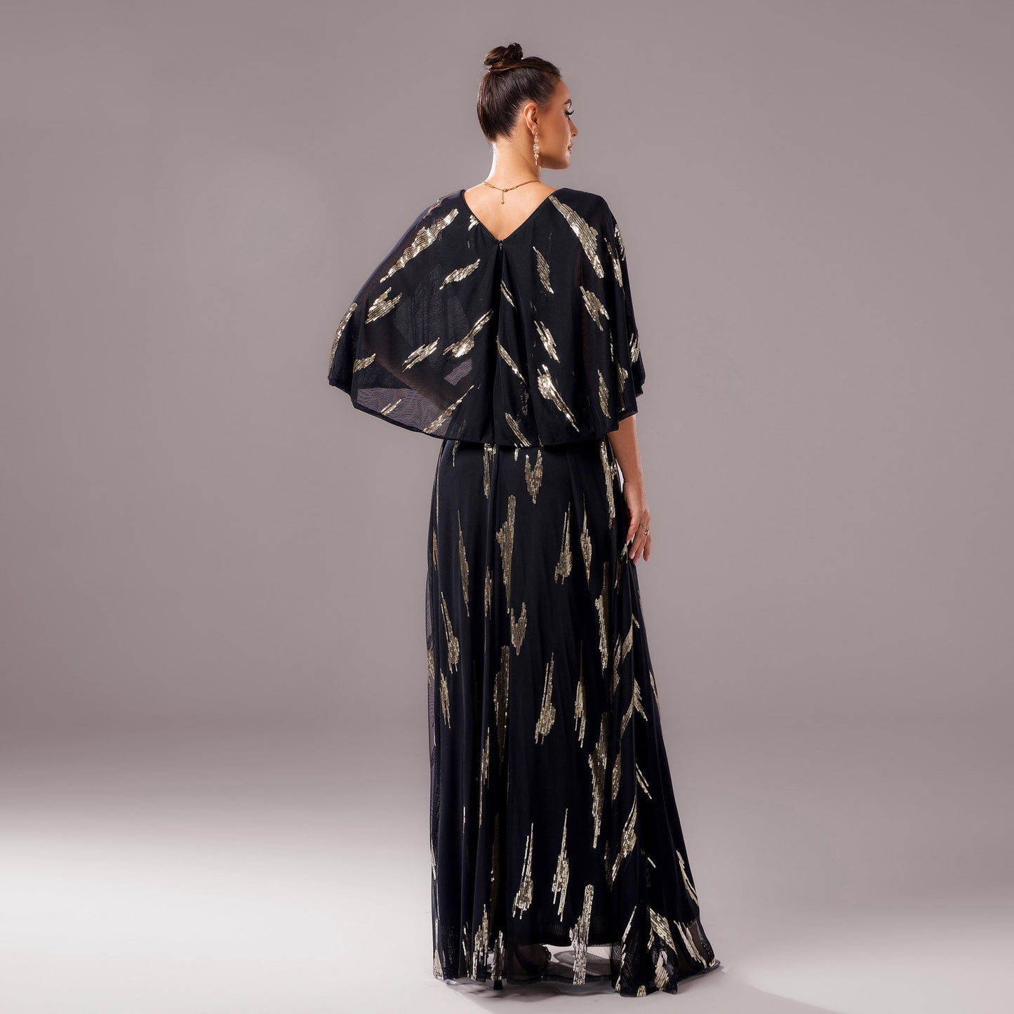 2025 new temperament V-neck medium-sleeved long sequined banquet hip-wrapped evening dress bridesmaid dress women