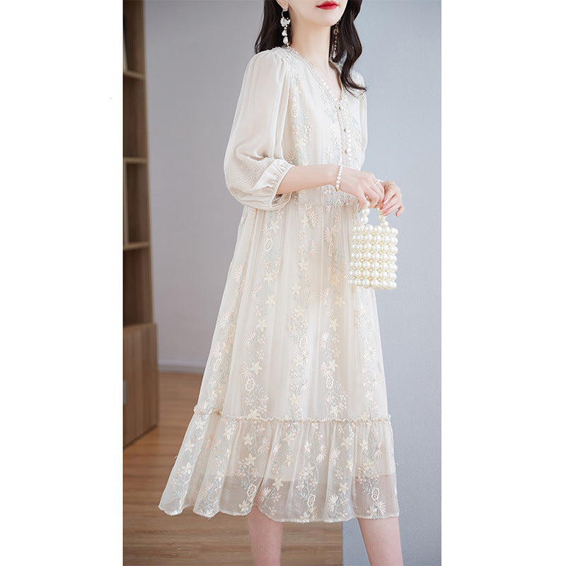 2025 Heavy industry embroidered mulberry silk dress, small white dress  women's clothing  new summer long dress silk skirt