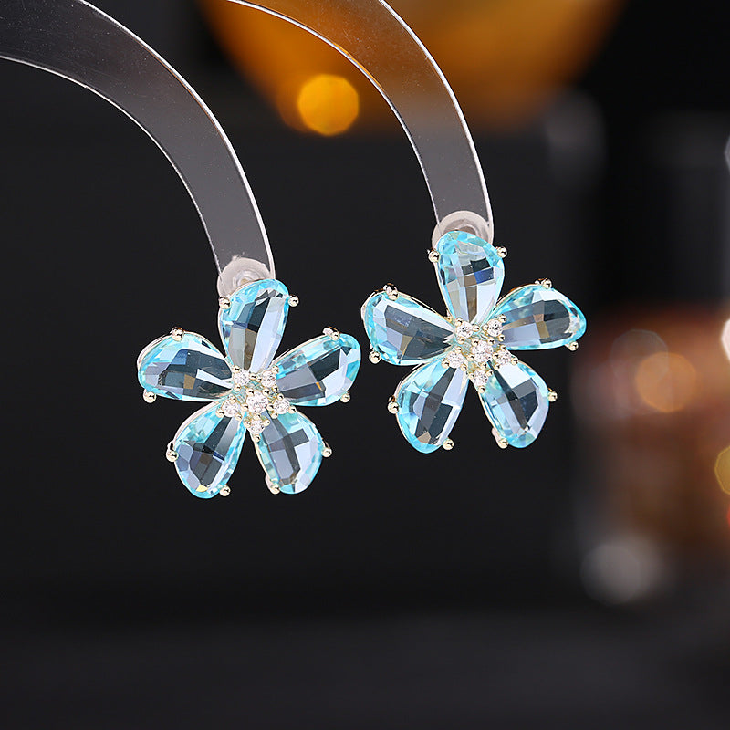 2025 Super fairy temperament girl heart fresh earrings trendy niche design earrings s925 silver needle colored crystal flower stud earrings
