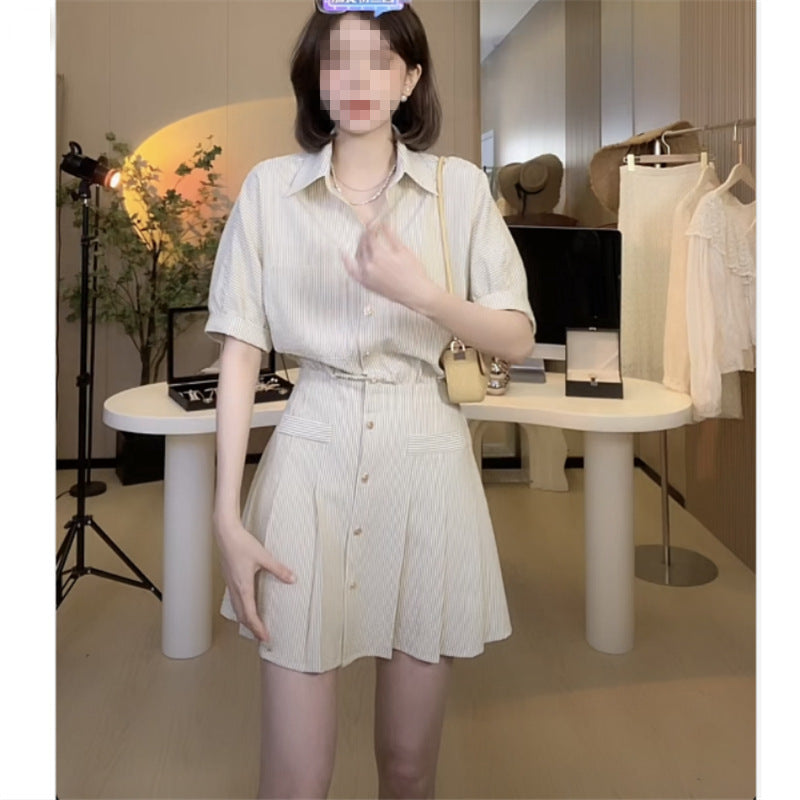 2025 Spring Age Reduction Fashion Polo Neck Striped Shirt Dress Women's Skinny Coffee Break  Pleated Dress