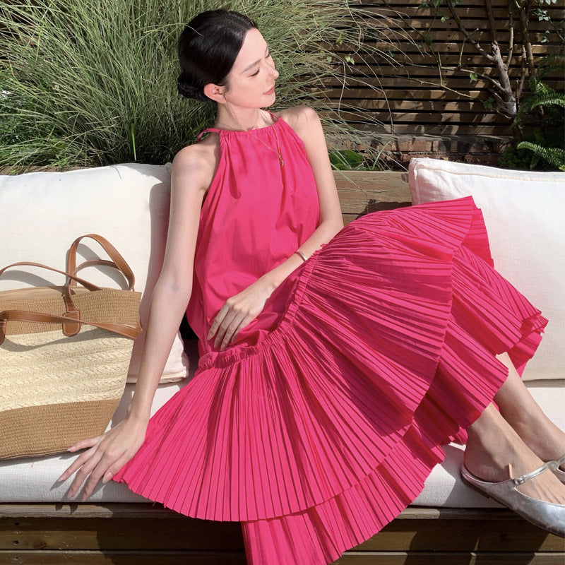 2025 Seaside vacation dress rose red photo simple pleated ruffle edge cake skirt pure desire neck beach dress