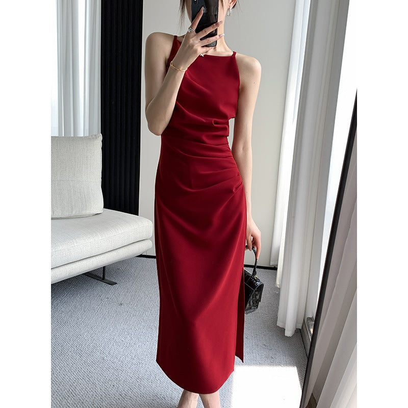 2025 Chic and stunning red suspender dress new women's waist dress pear-shaped figure looks thin and tall in summer