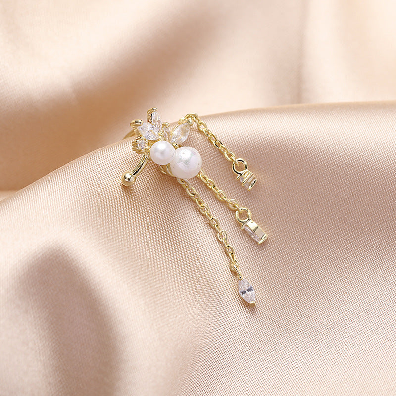 2025 Niche design Dongmen earrings are simple and versatile ear clips, ear buckles, pearl zircon tassel, no ear piercings, ear bone clips.