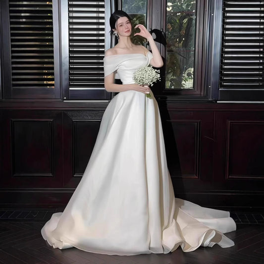 2025 one-word shoulder light wedding dress simple light luxury high-end bride Mori super fairy dress trailing to welcome guests out of the house