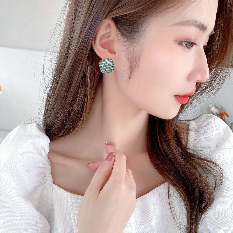 2025 S925 silver needle  retro elegant temperament earrings light luxury high sense two-color zircon inlaid  style stud earrings