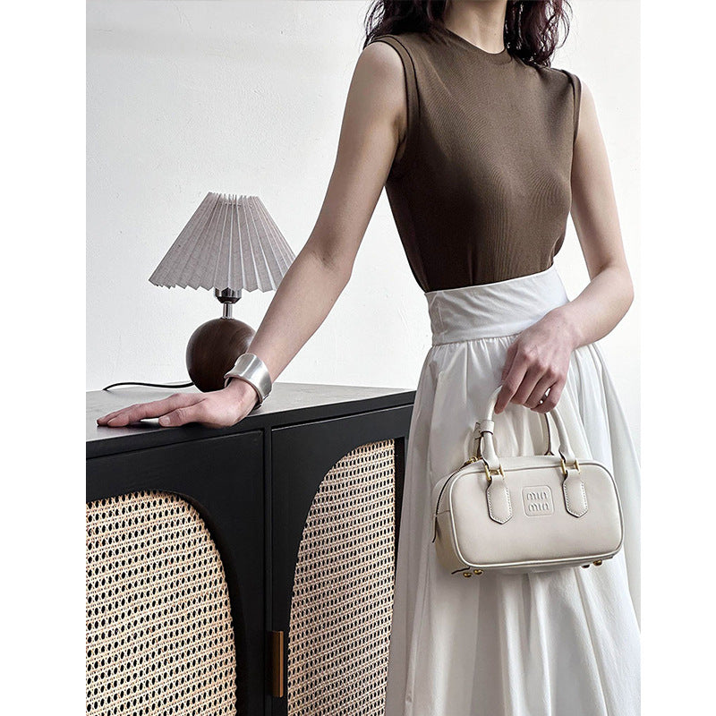2025 Orange Zhi crew neck sling vest women's popular spring new outer wear inside  simple sleeveless bottoming shirt 2922