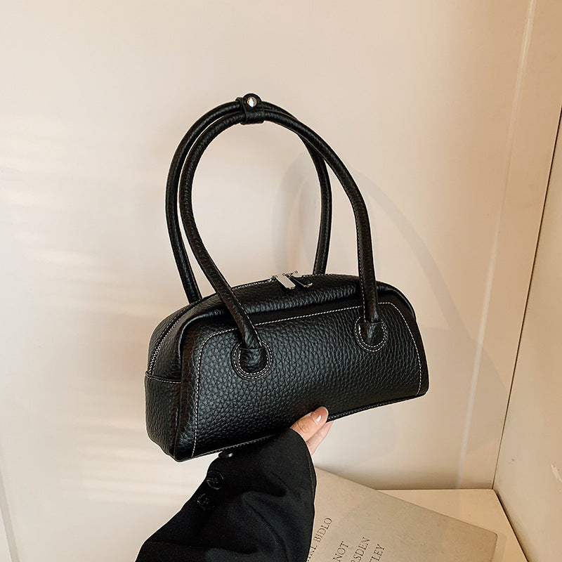 BENPAOLV 2025 Underarm bag women's large capacity popular new casual high-end niche design single shoulder portable work commuter bag