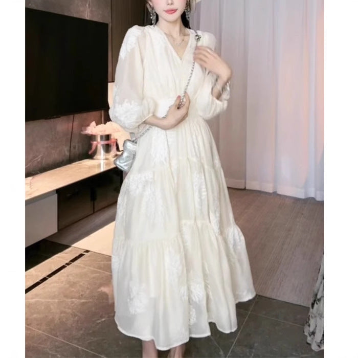 2025 spring new  gentle retro fashion summer new collar high waist thin coffee break embroidery dress