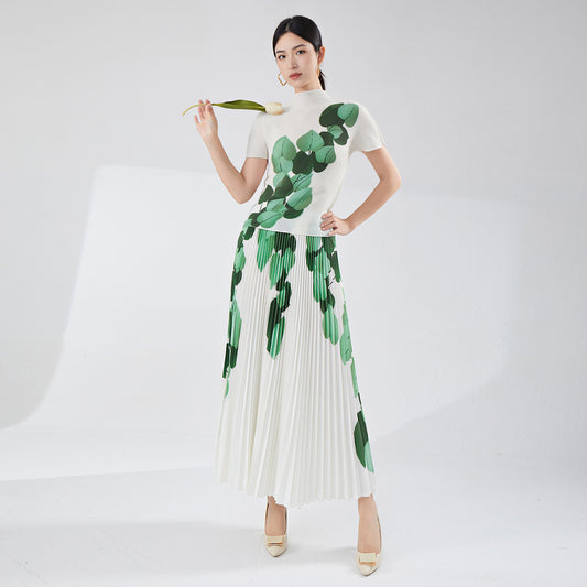 2025 Pleated set, summer two-piece set, high-end printed short-sleeved T-shirt, thin top, pendant, pleated skirt for women