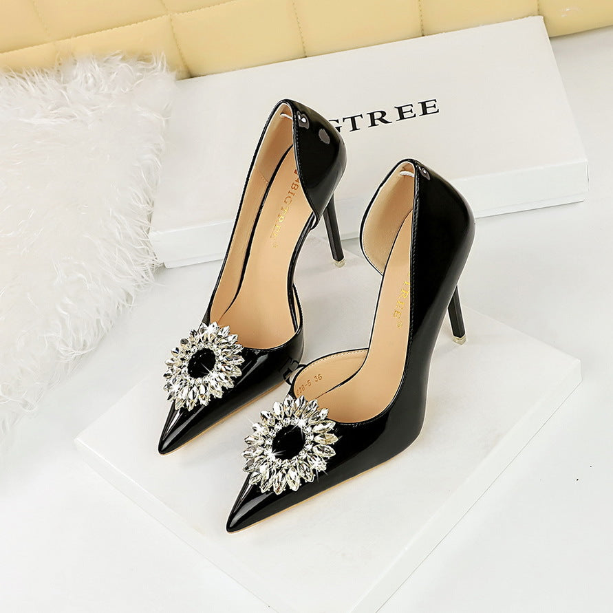 2025 638-K29  style banquet women's shoes thin heel super high heel shallow mouth pointed patent leather side hollow rhinestone buckle single shoe