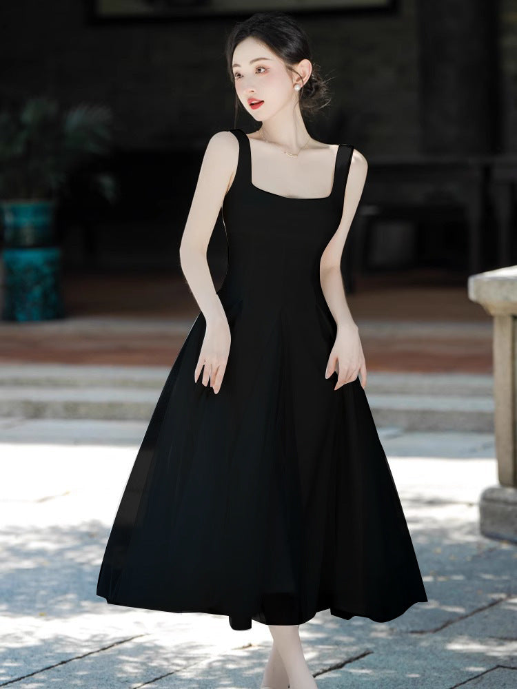 2025 princess on the run dress skirt can usually be worn to receive a certificate, small white dress, light wedding dress, white suspender dress, women